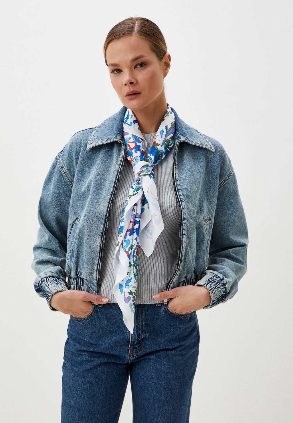 Simurgh at dawn Scarf
