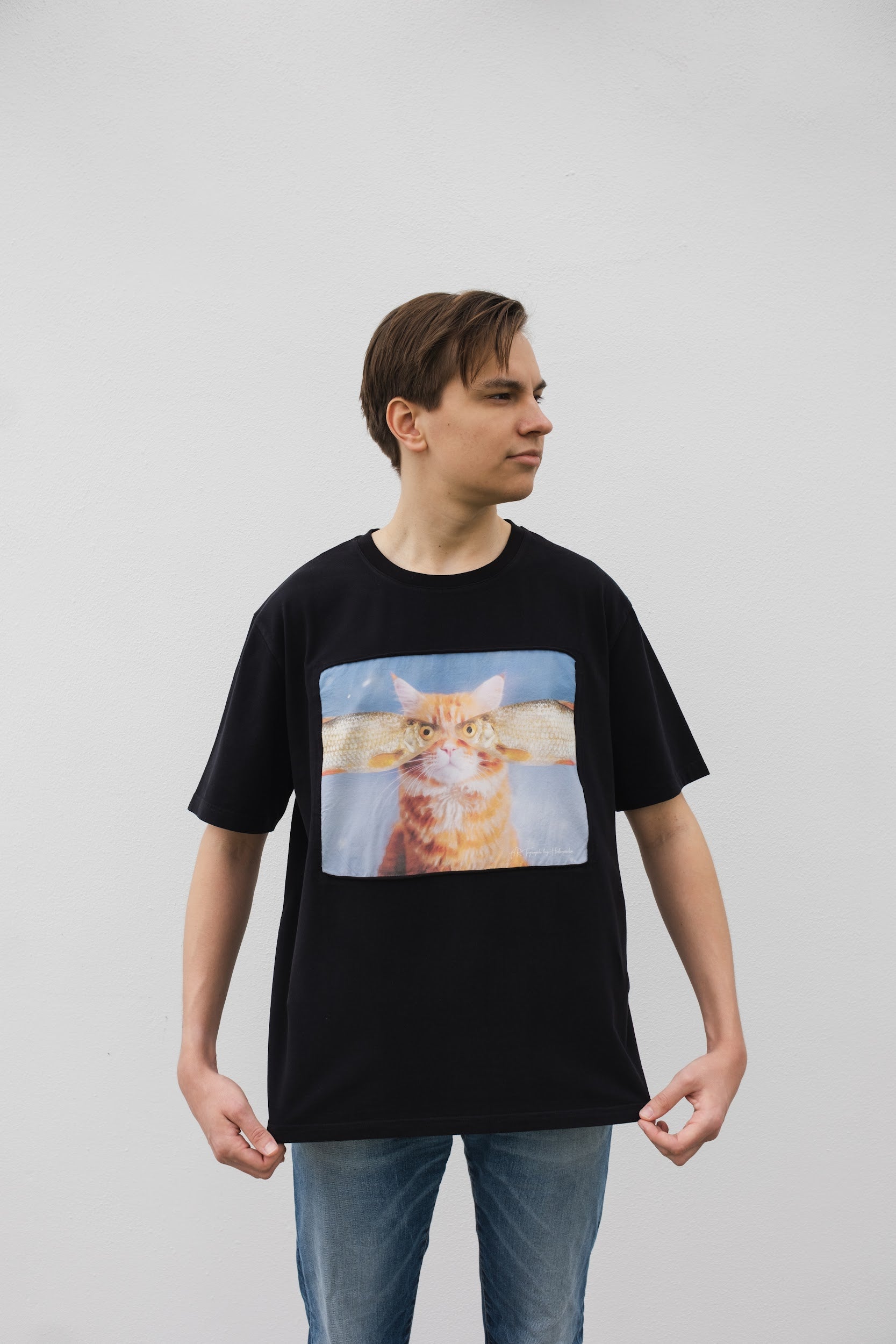 Fisheye cat T-Shirt