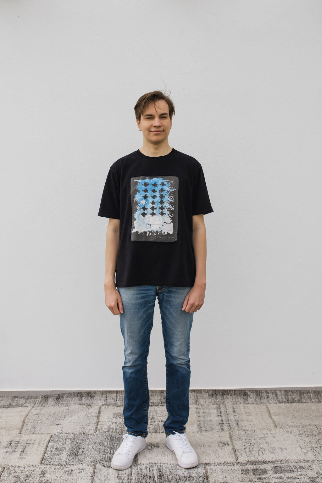Being myself — The crows T-Shirt